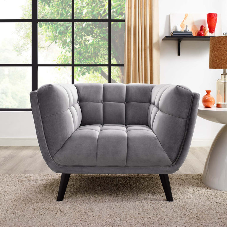 BESTOW SOFAS AND ARMCHAIRS | LIVING ROOM