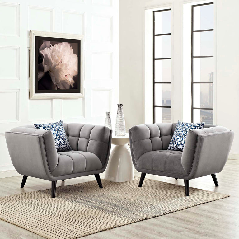 BESTOW SOFAS AND ARMCHAIRS | LIVING ROOM