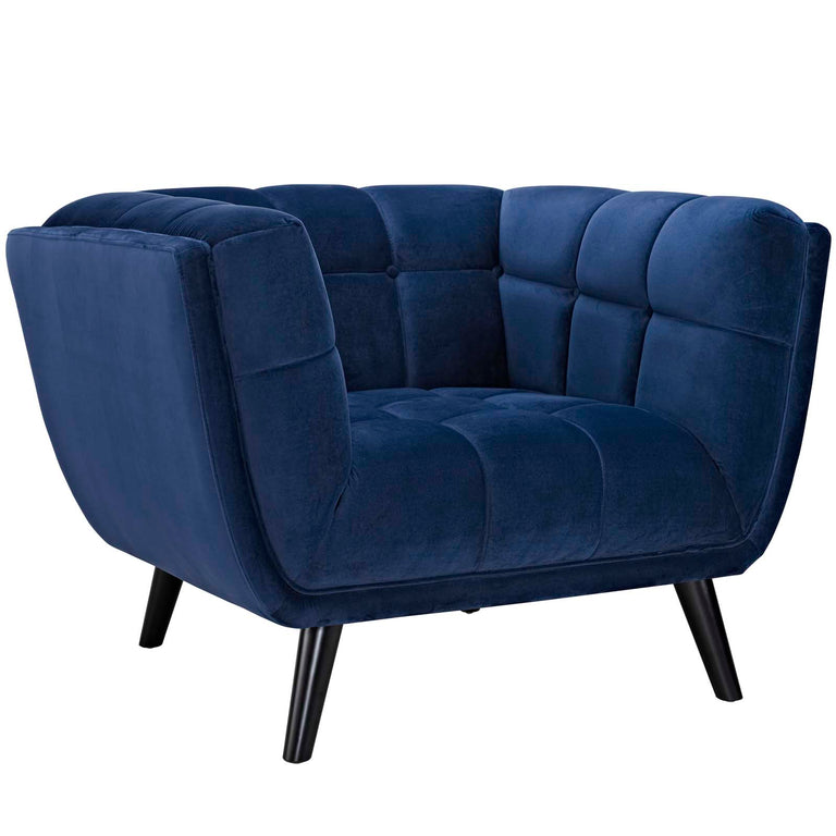 BESTOW SOFAS AND ARMCHAIRS | LIVING ROOM