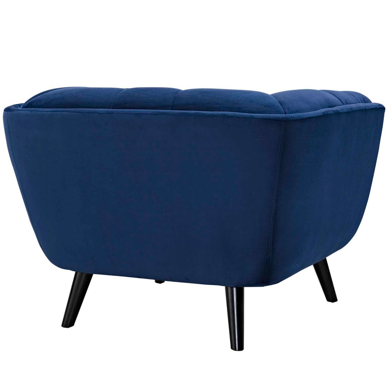 BESTOW SOFAS AND ARMCHAIRS | LIVING ROOM