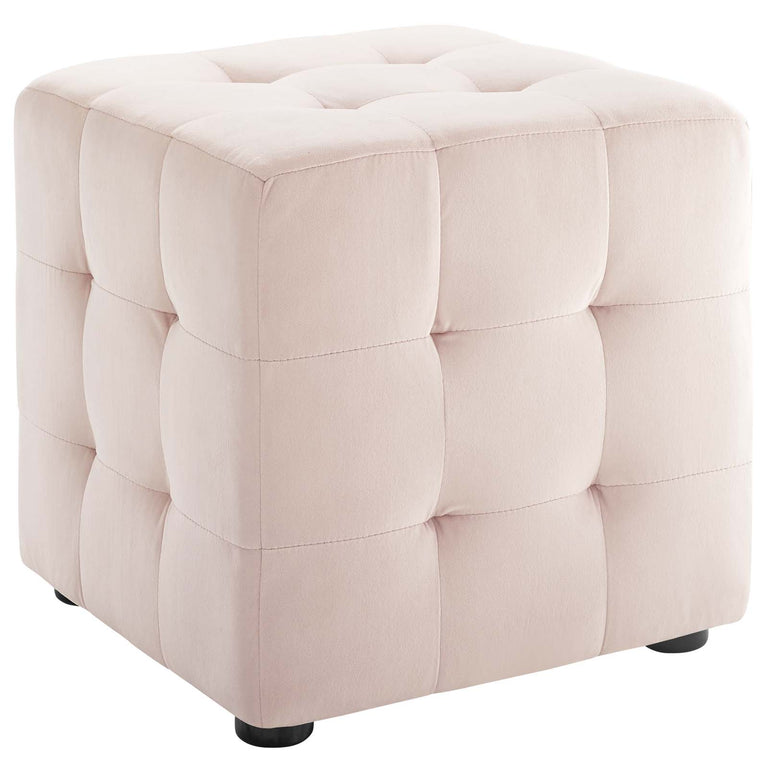 CONTOUR LOUNGE CHAIRS AND CHAISES | LIVING ROOM