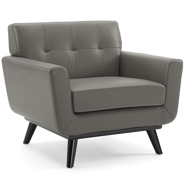 ENGAGE SOFAS AND ARMCHAIRS | LIVING ROOM
