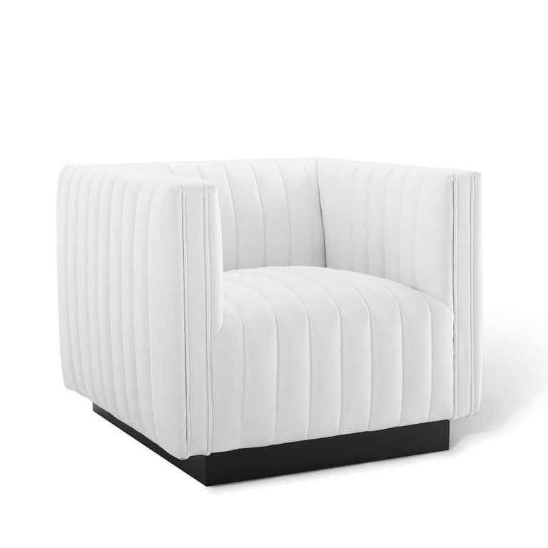 CONJURE SOFAS AND ARMCHAIRS | LIVING ROOM