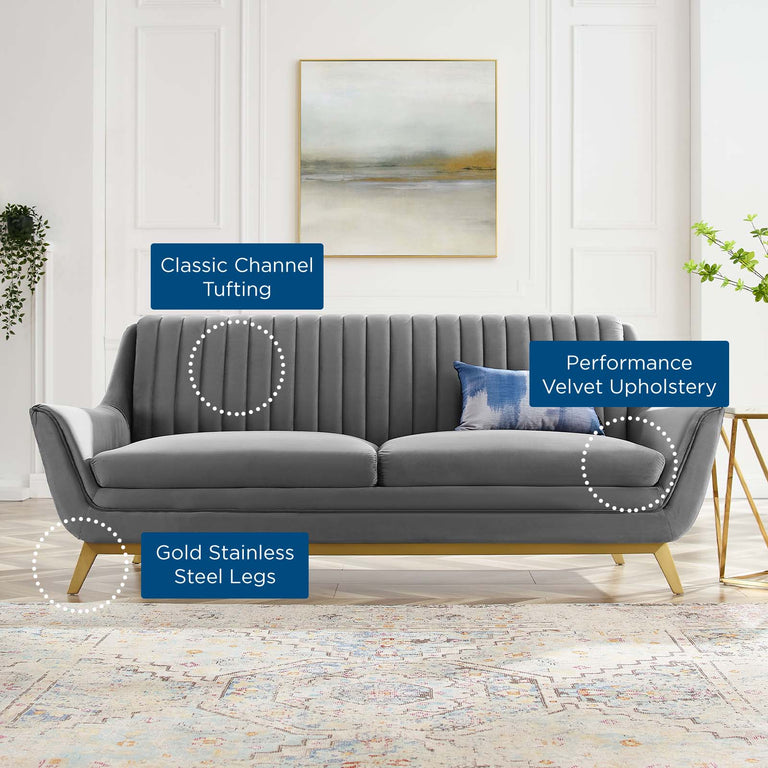 WINSOME SOFAS AND ARMCHAIRS | LIVING ROOM