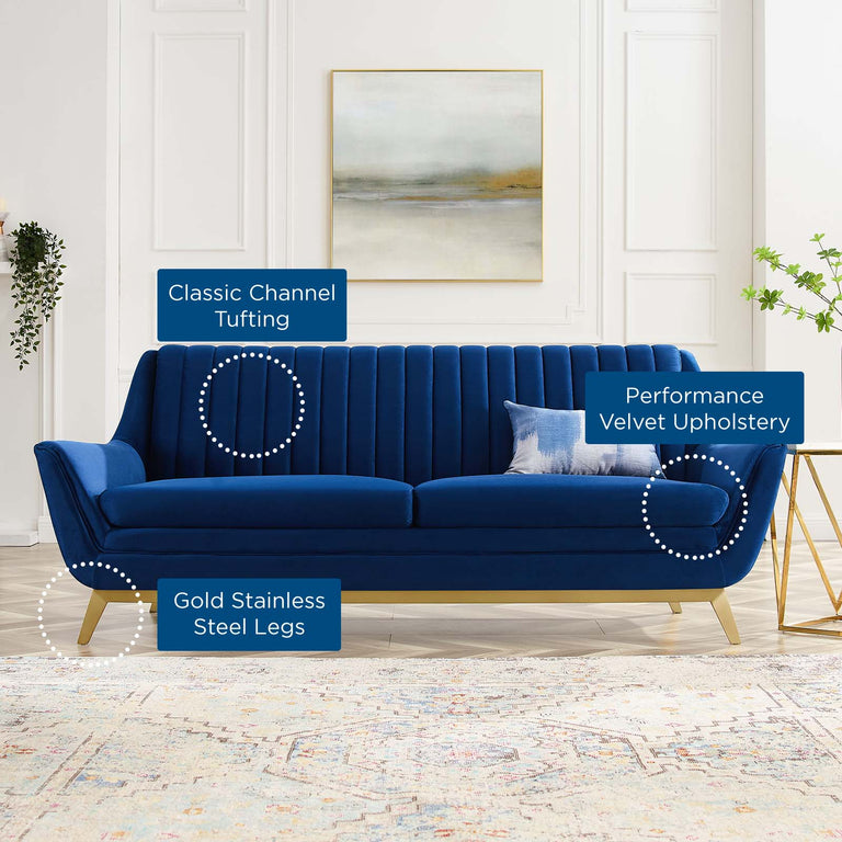 WINSOME SOFAS AND ARMCHAIRS | LIVING ROOM