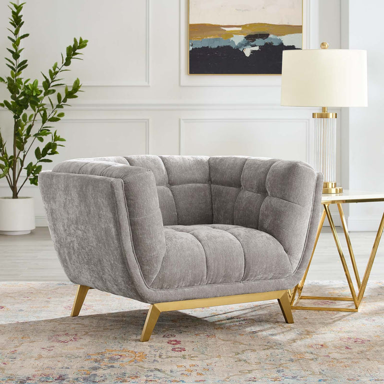 BESTOW SOFAS AND ARMCHAIRS | LIVING ROOM