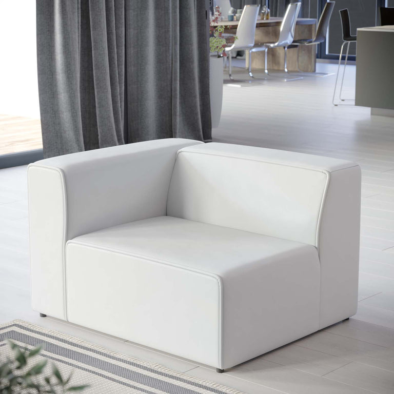 MINGLE SOFAS AND ARMCHAIRS | LIVING ROOM