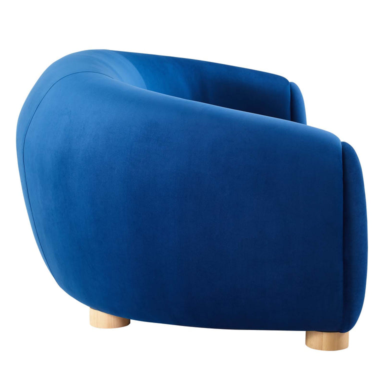 ABUNDANT SOFAS AND ARMCHAIRS | LIVING ROOM