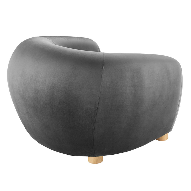 ABUNDANT SOFAS AND ARMCHAIRS | LIVING ROOM