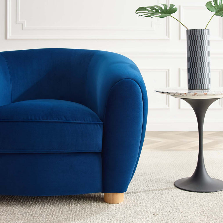 ABUNDANT SOFAS AND ARMCHAIRS | LIVING ROOM