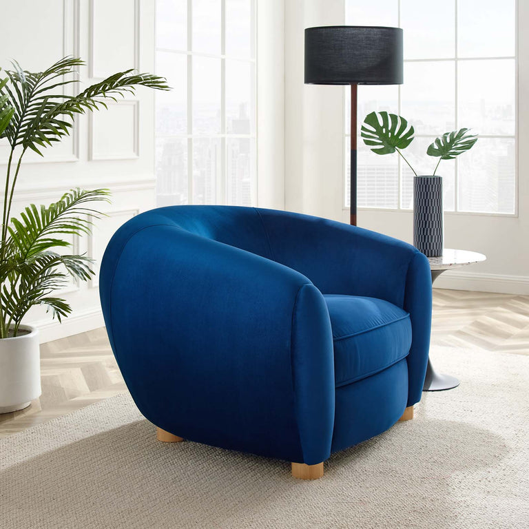 ABUNDANT SOFAS AND ARMCHAIRS | LIVING ROOM