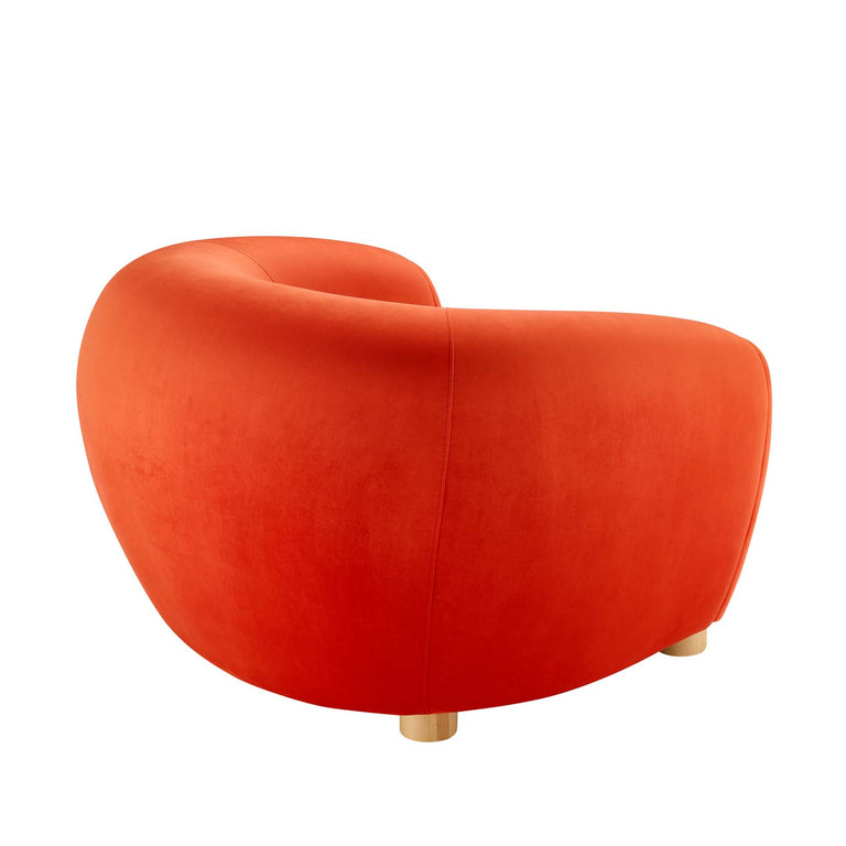 ABUNDANT SOFAS AND ARMCHAIRS | LIVING ROOM