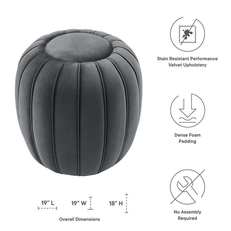 CELEBRATE SOFAS AND ARMCHAIRS | LIVING ROOM
