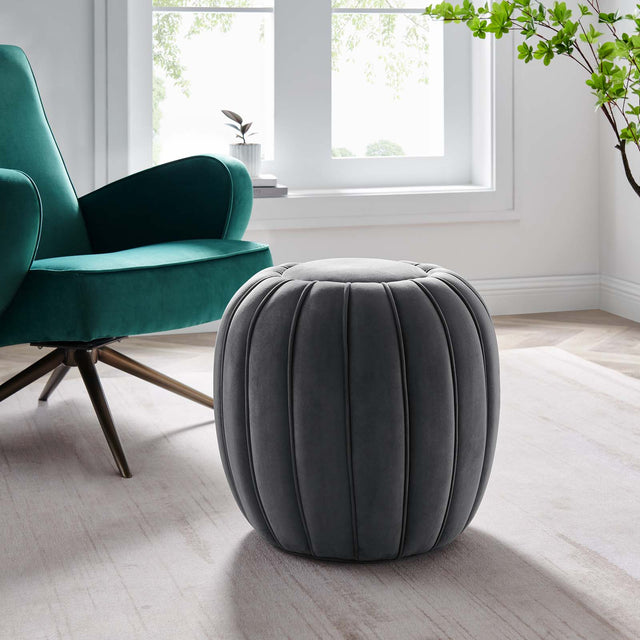 CELEBRATE SOFAS AND ARMCHAIRS | LIVING ROOM
