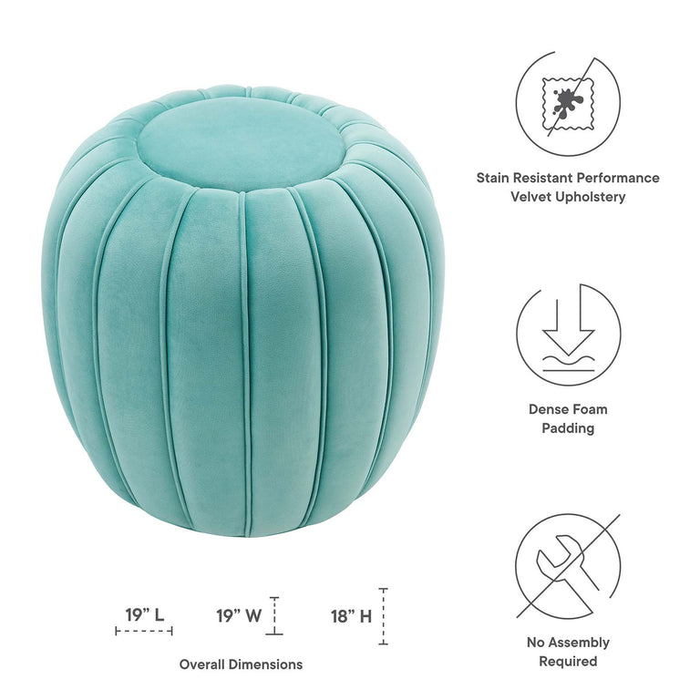 CELEBRATE SOFAS AND ARMCHAIRS | LIVING ROOM