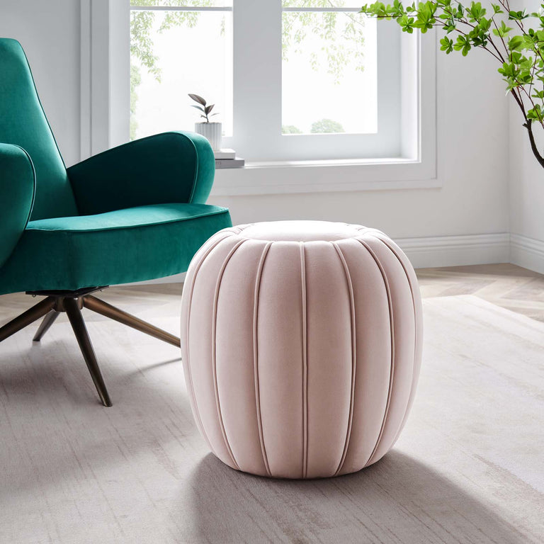 CELEBRATE SOFAS AND ARMCHAIRS | LIVING ROOM