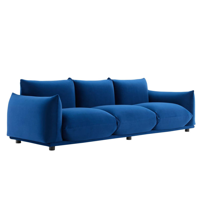 COPIOUS SOFAS AND ARMCHAIRS | LIVING ROOM