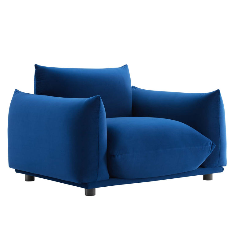 COPIOUS SOFAS AND ARMCHAIRS | LIVING ROOM