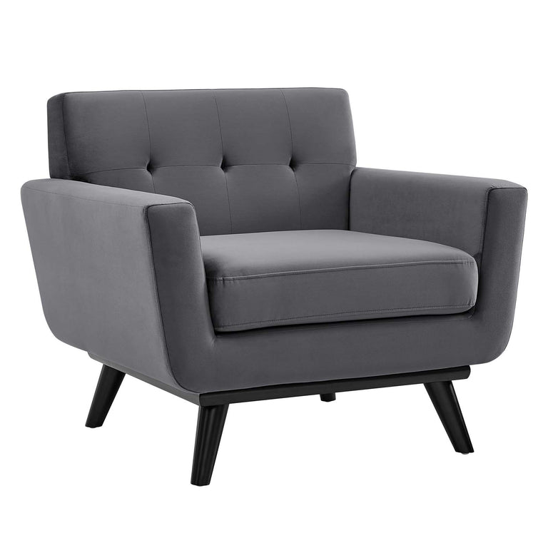 ENGAGE SOFAS AND ARMCHAIRS | LIVING ROOM