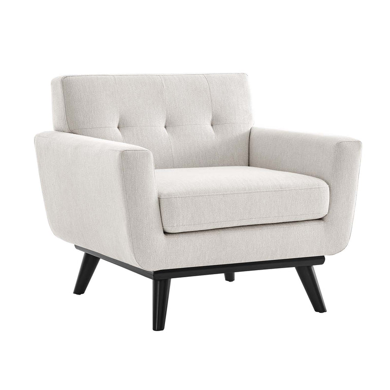 ENGAGE SOFAS AND ARMCHAIRS | LIVING ROOM