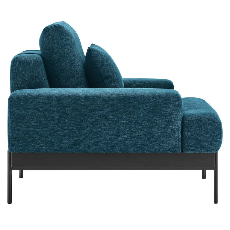 PROXIMITY SOFAS AND ARMCHAIRS | LIVING ROOM