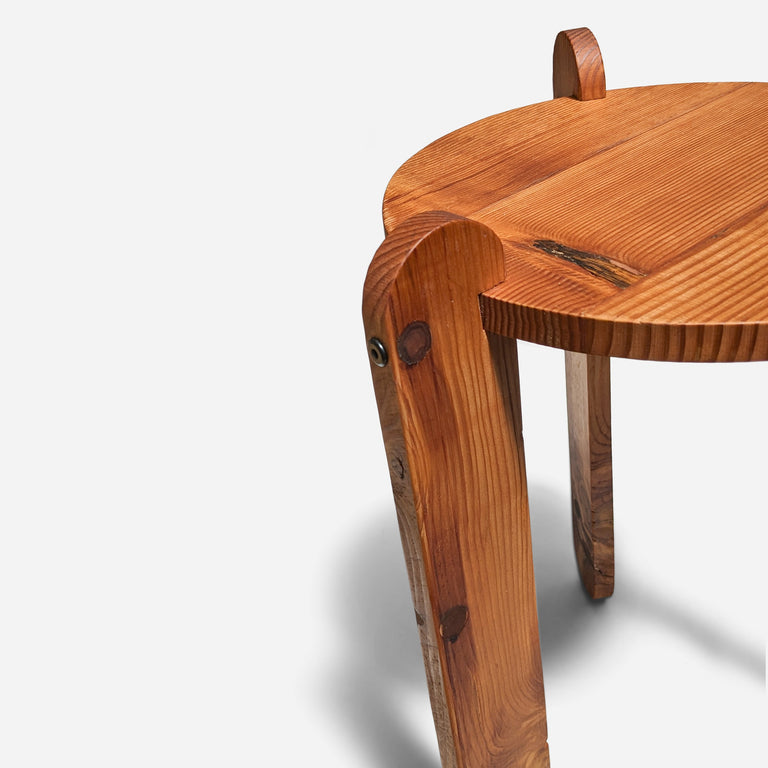 INTERSECTION TABLE | TABLE