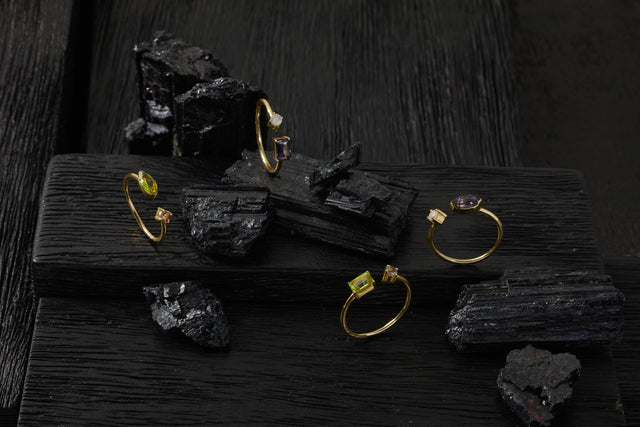 PRECIEUX STACKING RINGS PERIDOT SET OF 2| JEWELRY