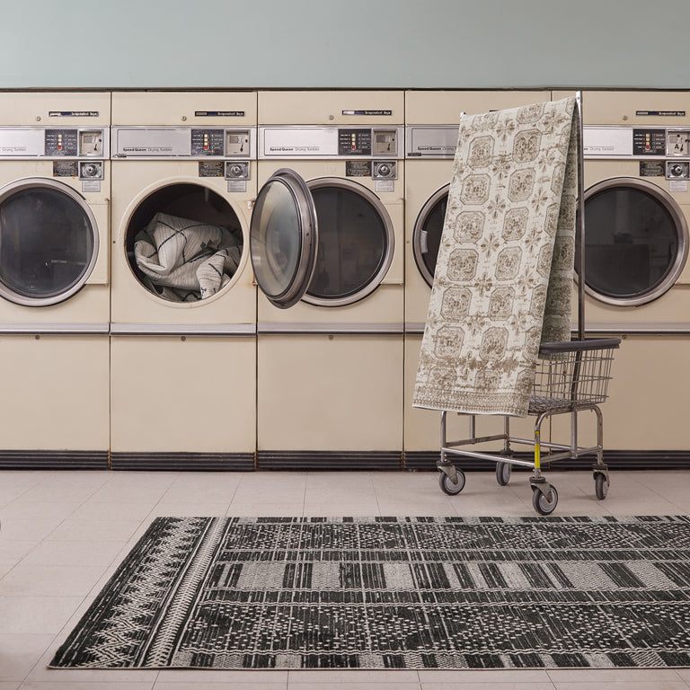NADINE MATEO POWER LOOMED RUG FROM TURKEY