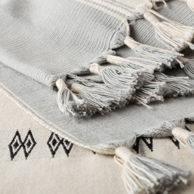 NAGALAND THROW SEKRENYI