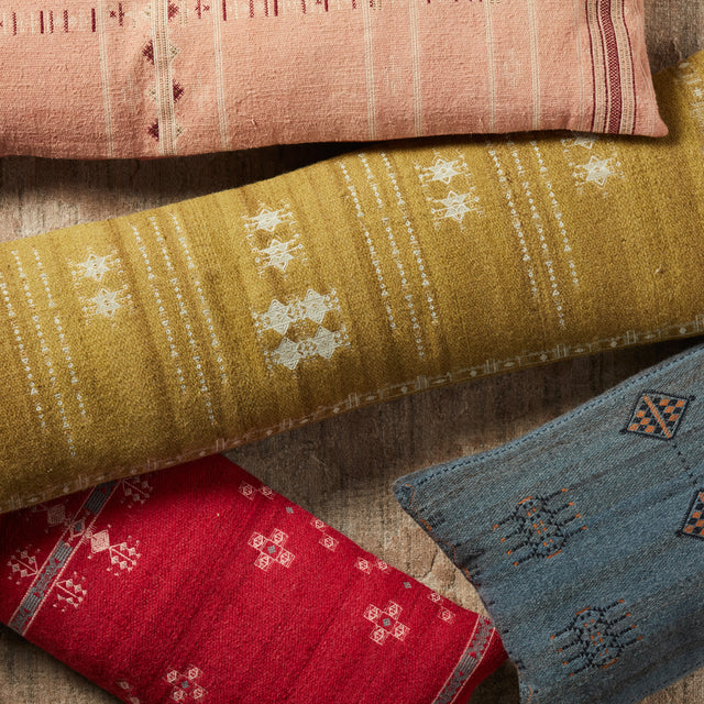 Puebla Tanant | Pillow from India