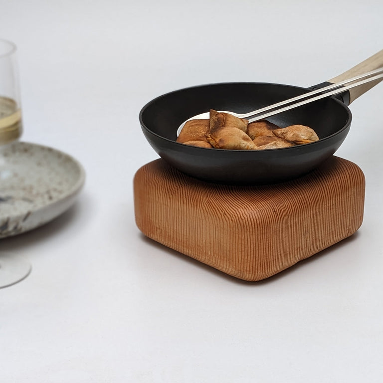 PILLOW TRIVET | BY FORMR