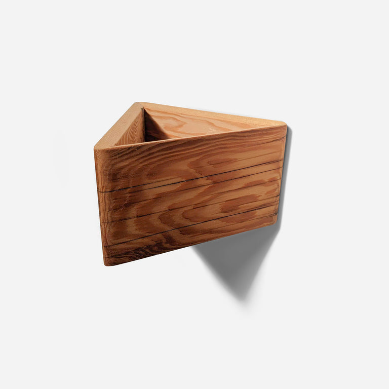 TRIANGLE SELF-WATERING, WALL-MOUNTED PLANTER | BY FORMR