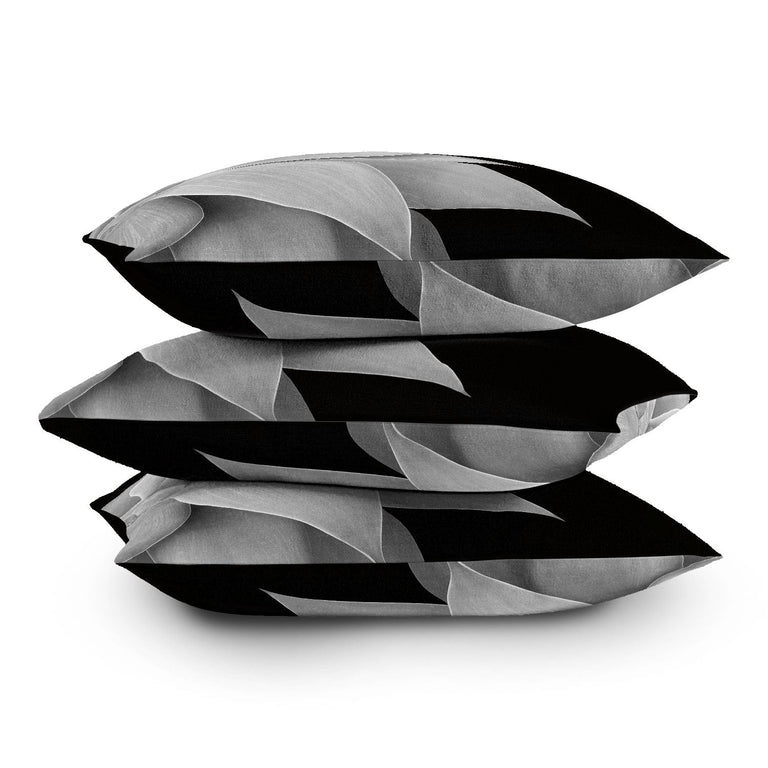 AGAVE FINESSE 2 TROPICAL DECOR THROW PILLOW