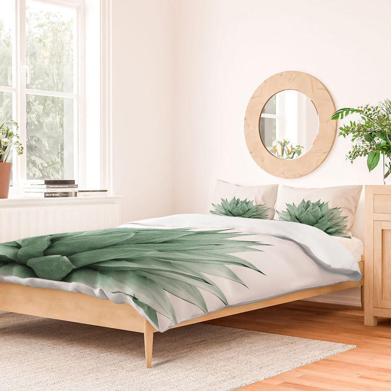 AGAVE GREEN SUMMER VIBES DUVET / COMFORTER