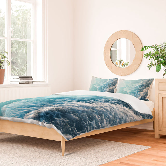 SOFT TURQUOISE OCEAN DREAM WAVES DUVET / COMFORTER