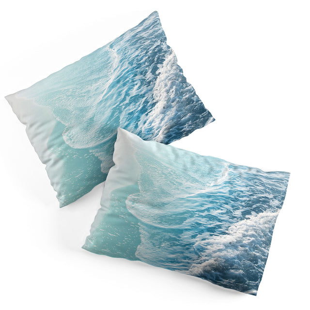 SOFT TURQUOISE OCEAN DREAM WAVES PILLOW SHAMS
