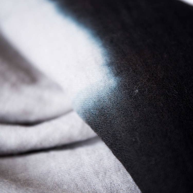 CLOUD WOOLEN THROW (INDIA)