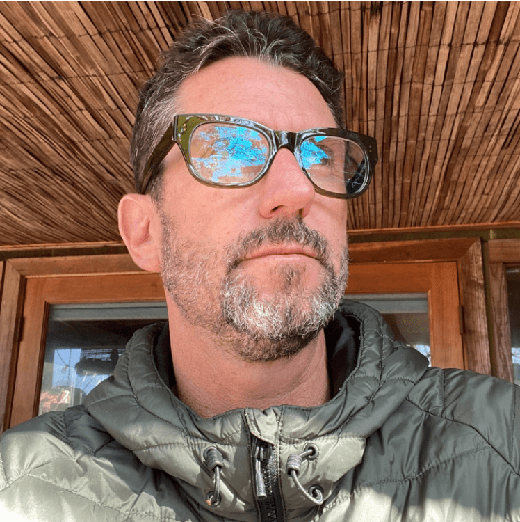 MIKLOS | FASHION READERS | EYEWEAR  ACCESSORIES