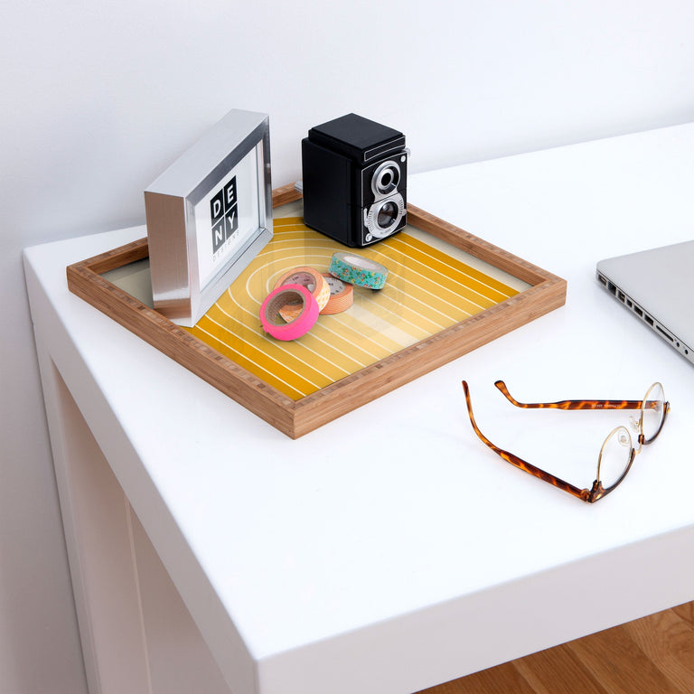 GRADIENT ARCH XXV SQUARE TRAY