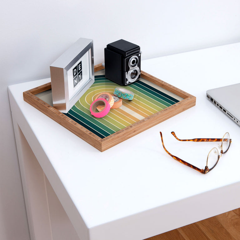 GRADIENT ARCH XXVI SQUARE TRAY
