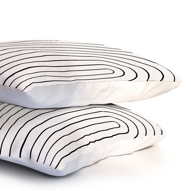MINIMAL LINE CURVATURE BLACK AND WHITE PILLOW SHAMS