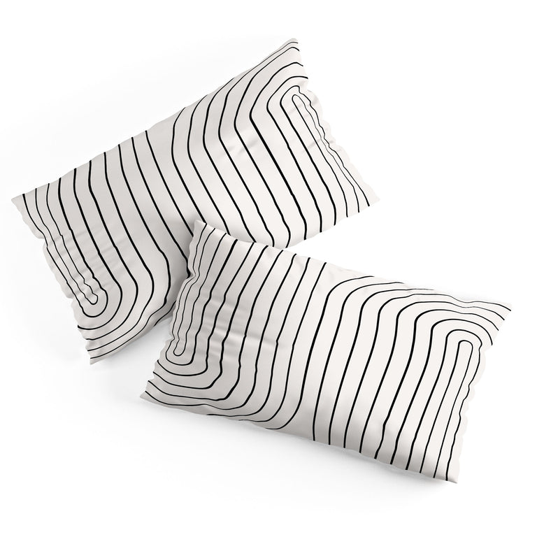 MINIMAL LINE CURVATURE BLACK AND WHITE PILLOW SHAMS