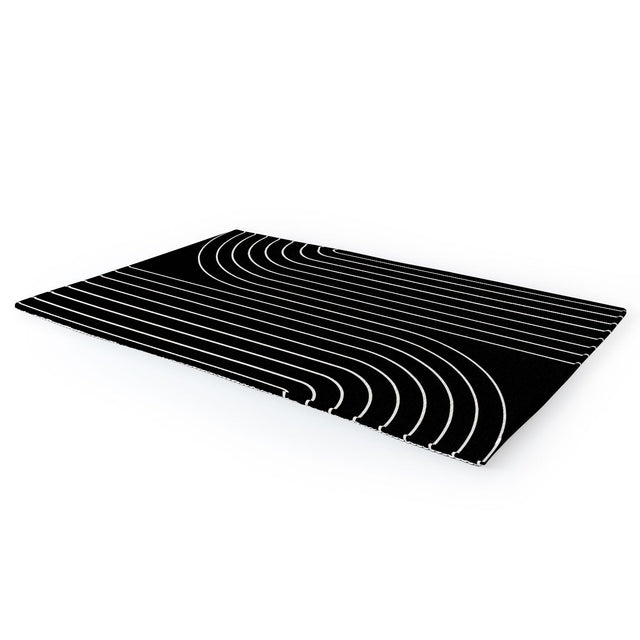 Minimal Line Curvature Black Area Rug