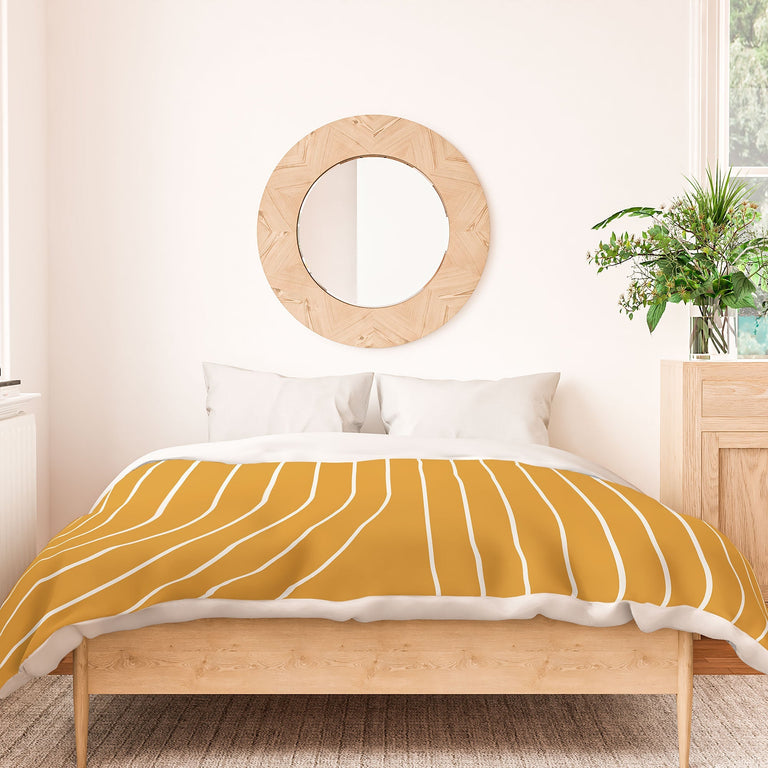 MINIMAL LINE CURVATURE GOLD DUVET / COMFORTER
