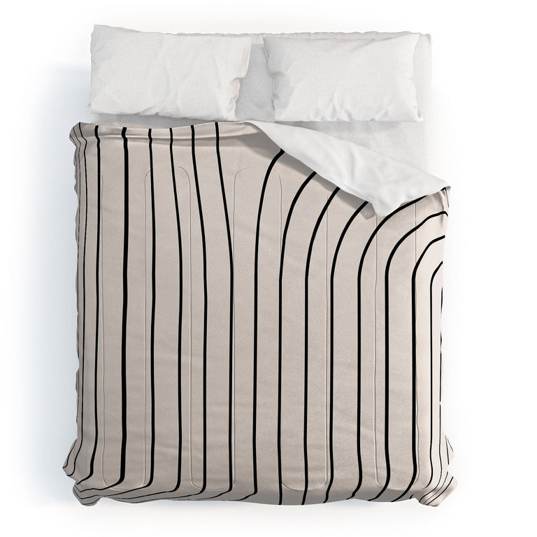 MINIMAL LINE CURVATURE WHITE DUVET / COMFORTER