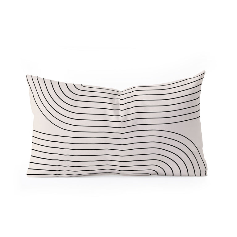 MINIMAL LINE CURVATURE WHITE THROW PILLOW