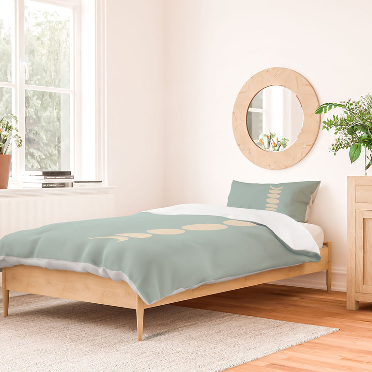MINIMAL MOON PHASES SAGE DUVET / COMFORTER