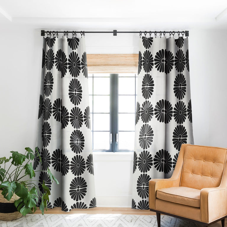 RETRO DAISY I BLACKOUT WINDOW CURTAIN