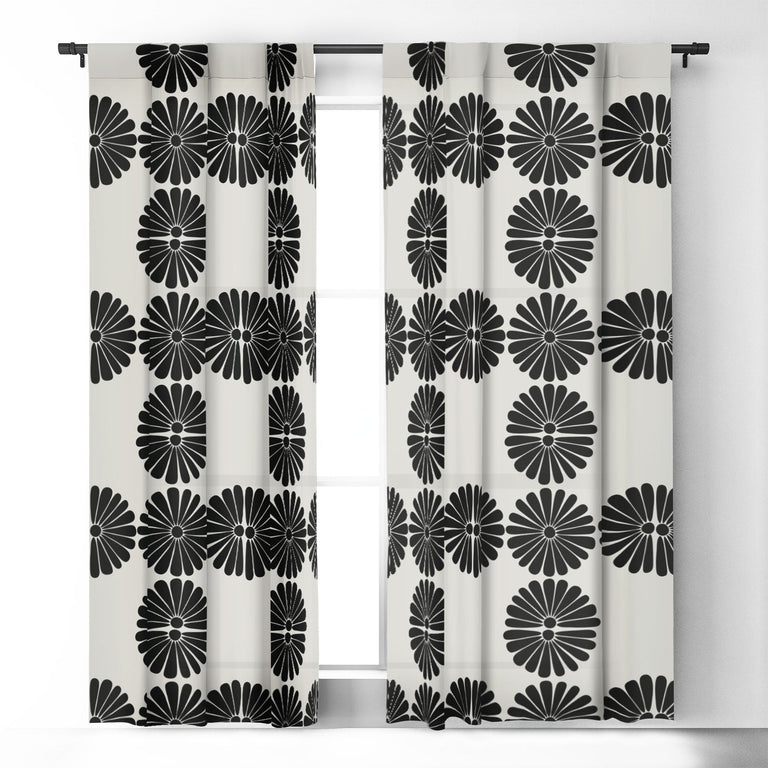 RETRO DAISY I BLACKOUT WINDOW CURTAIN