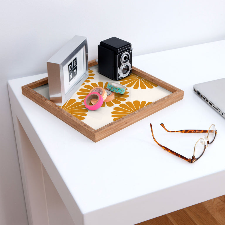 RETRO DAISY V SQUARE TRAY